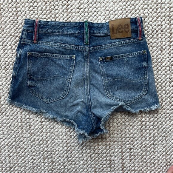 Lee High Rise Vintage Modern Cut Off Shorts - Picture 3 of 4